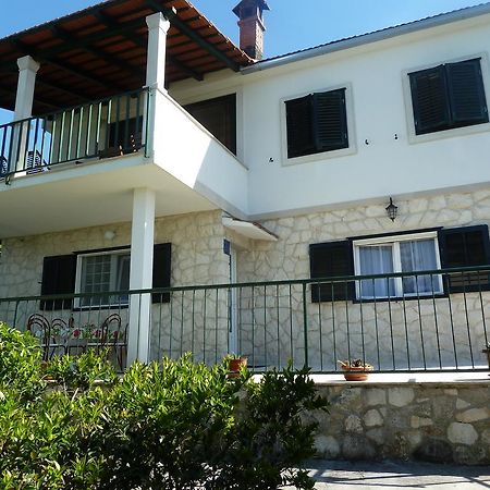 Apartment Vanda Splitska Exterior foto